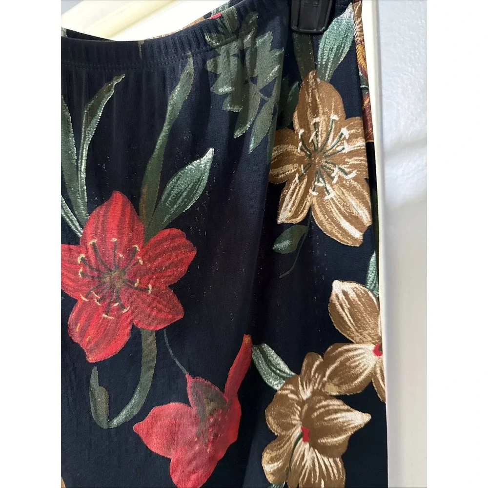 Chicos these skirts